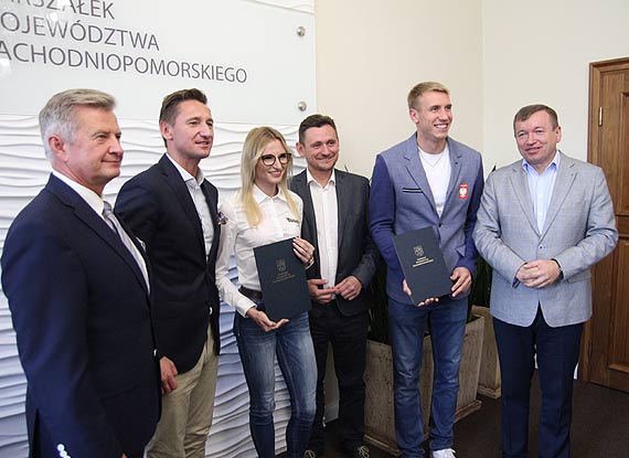 Medali�ci mistrzostw �wiata DOHA 2019 odwiedzili marsza�ka