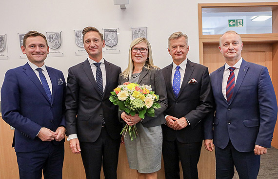 Poznali�my nowy Zarz�d i nowych Radnych Wojew�dztwa