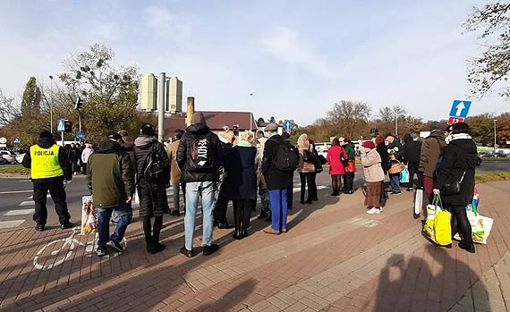 Za nami dwa dni policyjnej akcji „ Znicz 2019”, wkr�tce powroty z d�ugiego weekendu