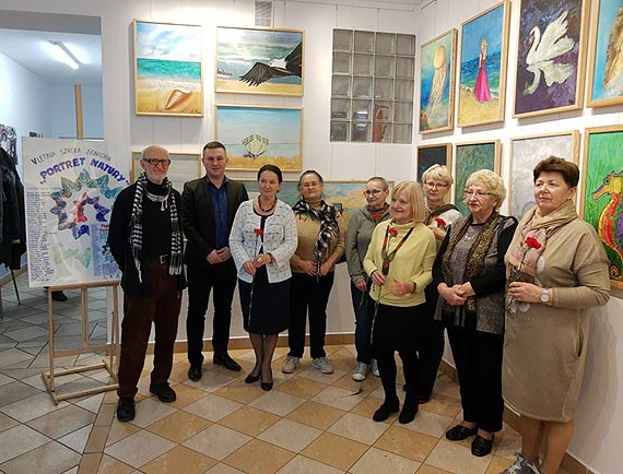 Wernisa uczestnikw pleneru malarskiego pt. „Portret natury” z V Letniej Szkoy Seniora w Dziwnwku