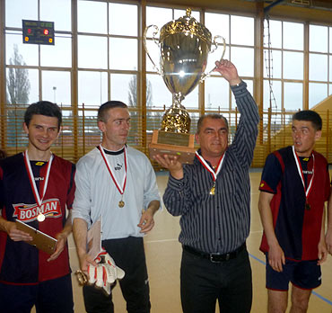 XII Finał Kamieńskiej Amatorskiej Ligi Futsal-u. Magia dźwięku i światła oczaruje wszystkich