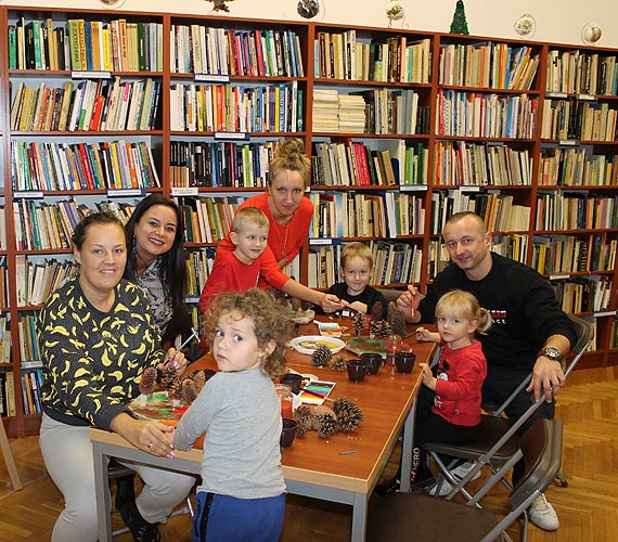 Rodzinne warsztaty plastyczne pt. „Jesie w lesie”