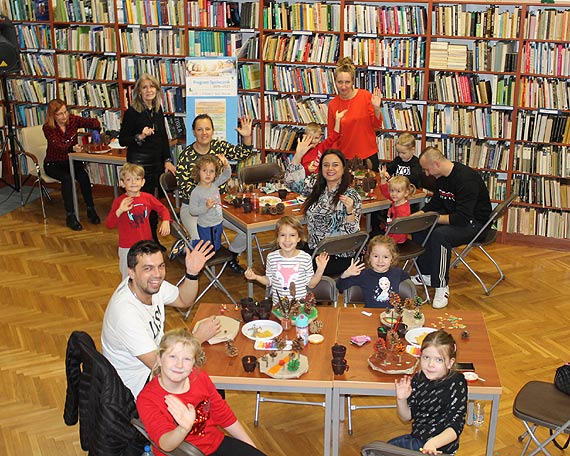 Rodzinne warsztaty plastyczne pt. „Jesie w lesie”