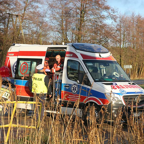 Kobieta prowadząca samochód zasłabła