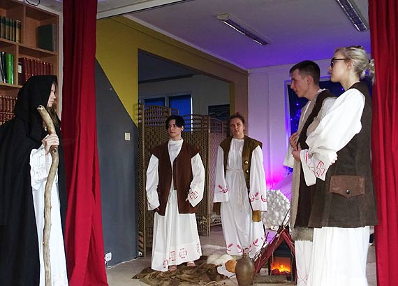 Misterium Boonarodzeniowe „Pasterze” u Zarembiakw w Dziwnowie
