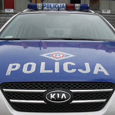 Koszalin: Ukradli samoch�d i chcieli rozebra� go na cz�ci