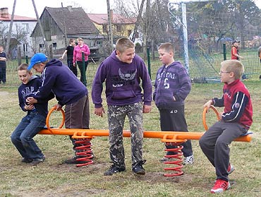 Wolin: Nowe place zabaw dla dzieci