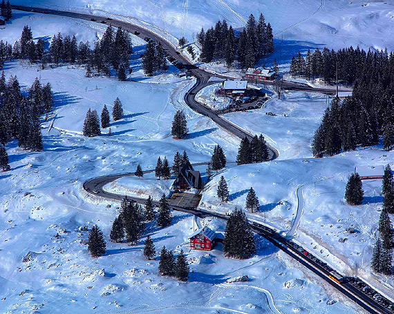 Bezpieczna podr� na ferie – Avis Polska radzi, jak dobrze przygotowa� auto
