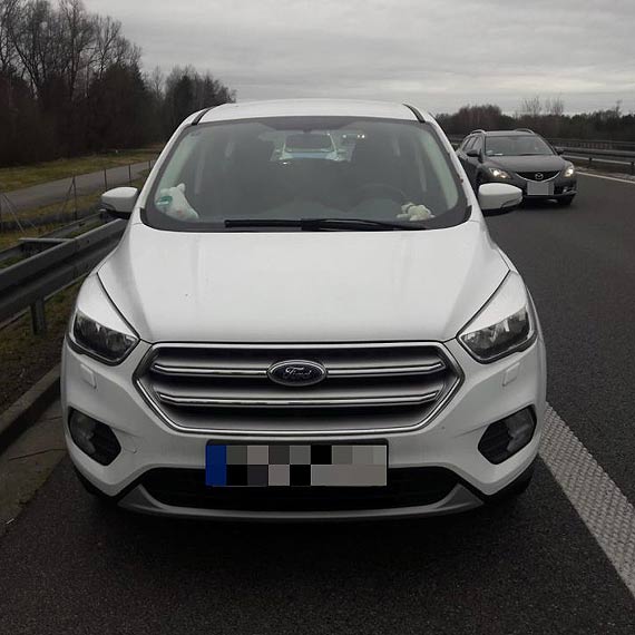 Ukradli pojazd w Niemczech – wpadli w Zachodniopomorskiem dzi�ki czujno�ci policjanta po s�u�bie