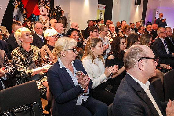 Nagrody dla najlepszych sportowc�w i trener�w. Marsza�ek Wojew�dztwa podsumowa� 2019 rok