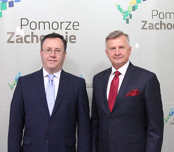 Po partnersku z Armeni�