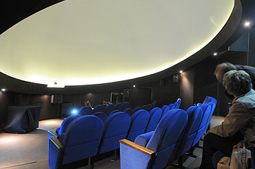 Mi�dzyzdroje: Ka�dy mo�e zobaczy� gwiazdy z bliska. Powsta�o nowoczesne planetarium astronomiczne