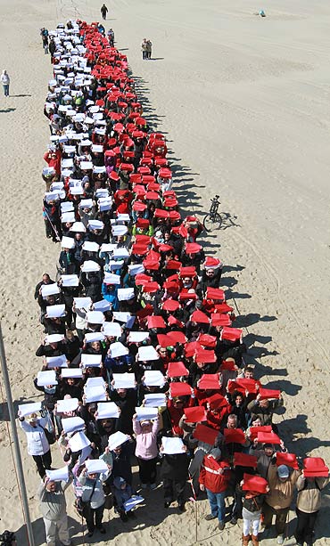 Pobili rekord! Mamy najd�u�sz� flag� nad Ba�tykiem