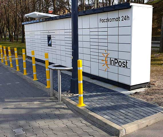Paczkomat obok Lidla w Midzyzdrojach do poprawki