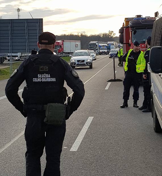 Zachodniopomorska KAS pracuje mimo zagro�enia epidemiologicznego