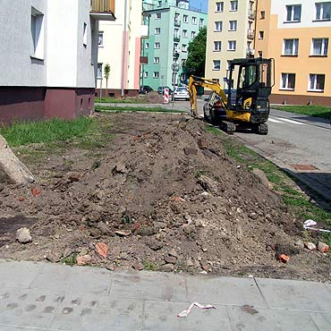 Kamie� Pomorski: Bezmy�lne wykopki po wykopkach