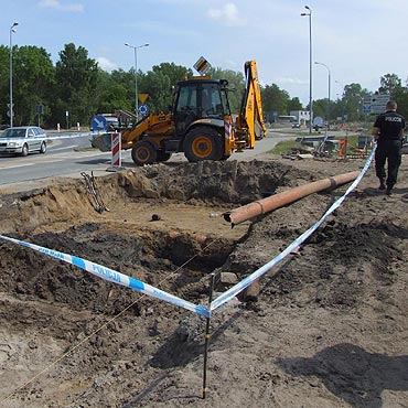 Dziwn�wek: Znaleziono niewybuch. Wezwano saper�w ze Z�ocie�ca