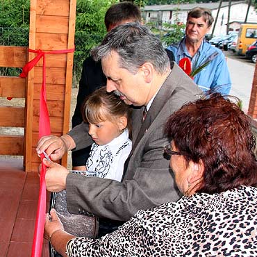 Nowa �wietlica w Uninie z ekologicznym systemem grzewczym - otwarta!