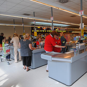 Dziwn�w: Maj� nareszcie sw�j supermarket