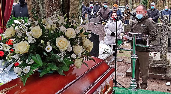 Pożegnaliśmy człowieka renesansu - malarza, rzeźbiarza, gawędziarza