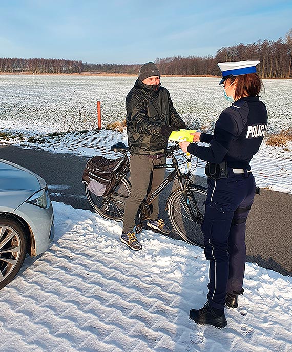 Piesi i rowerzyci- dziaania kamieskiej „drogwki”