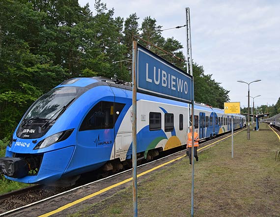 Kolejne kilometry nowych torów do portów w Szczecinie i Świnoujściu
