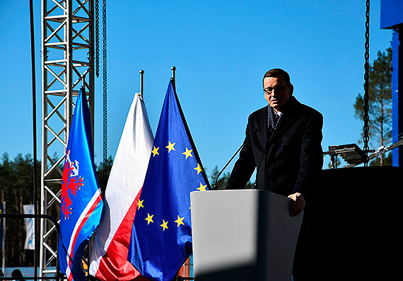 W Świnoujściu ruszyło drążenie tunelu pod Świną