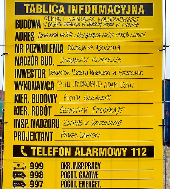 W Lubinie praca wre. Trwa remont nabrzeża w porcie rybackim