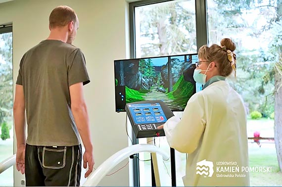 Szansa dla pacjentów z urazem rdzenia kręgowego. Uzdrowisko Kamień Pomorski zaprasza na specjalistyczną rehabilitację z użyciem robotów
