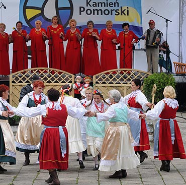 Kamień Pomorski: Biesiada przy muzyce ludowej. Zobacz zdjęcia!