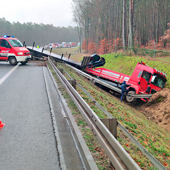 miertelny wypadek na DK3 przed Midzyzdrojami. Nie yje kierowca audi! Zobacz film!