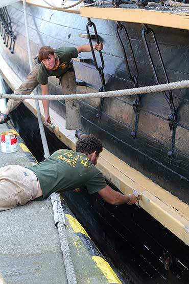 Żaglowiec Jacka Sparrowa zacumował w Świnoujściu. Zobacz film!
