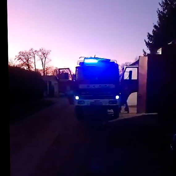 Straacy ze Stuchowa dostali wezwanie o palcej si sadzy w kominie