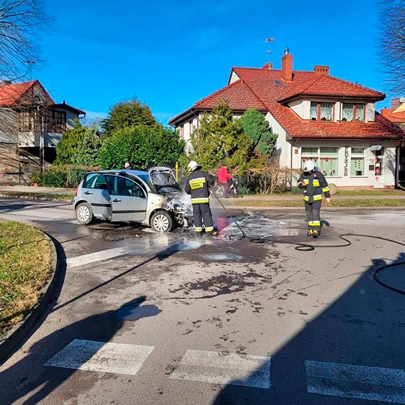 W centrum Wolina płonął samochód!