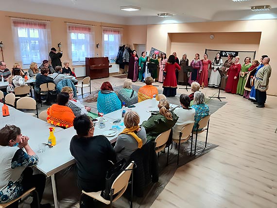 „Wiklina w Wiklinie” – Warsztaty rękodzielnicze w siedzibie KGW „Wiklina” w Wapnicy