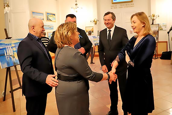 Wernisaż wystawy malarstwa Bronisława Pietkiewicza w Międzynarodowym Domu Kultury w Międzyzdrojach