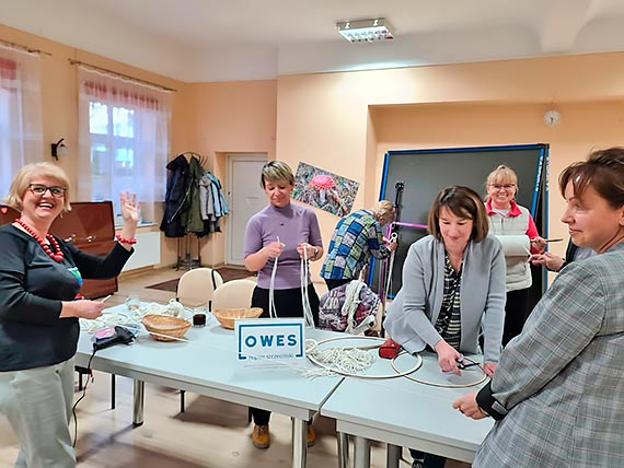 „Makrama w Wiklinie” – warsztaty rękodzielnicze w siedzibie KGW „Wiklina” w Wapnicy