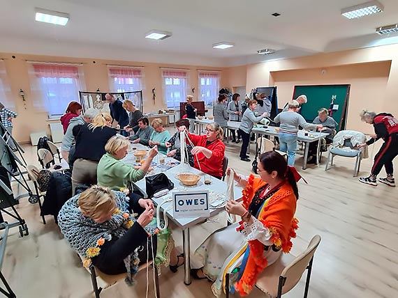 „Makrama w Wiklinie” – warsztaty rękodzielnicze w siedzibie KGW „Wiklina” w Wapnicy