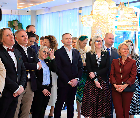  Fala goci na uroczystym otwarciu. Wave Midzyzdroje Resort & Spa przyj pierwszych goci. Zobacz filmy!