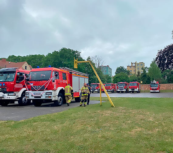 Straacy z OSP Jarszewo pracowali i witowali