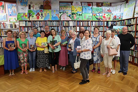 Pisanie z pasją – spotkanie z Joanną Jax w międzyzdrojskiej bibliotece