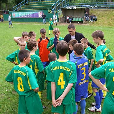 Po rocznej przerwie dru�yna trampkarzy 