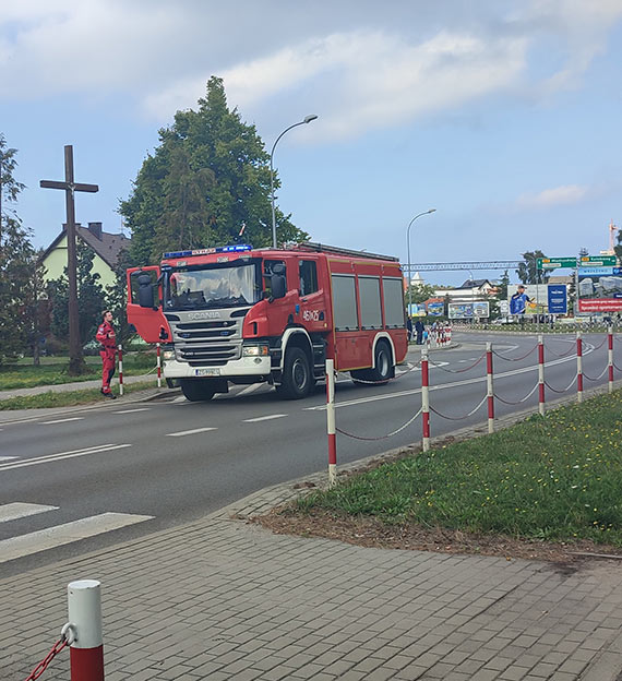 W Dziwnwku zasab mczyzna. Z powodu braku wolnej karetki przyjechali straacy