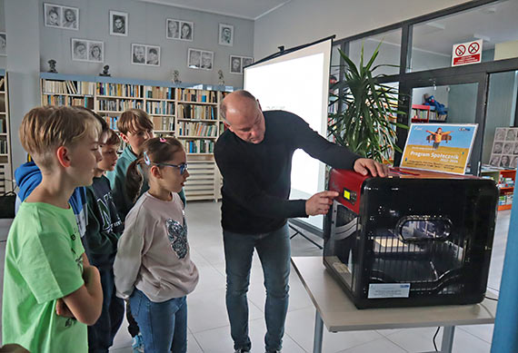 II zajęcia w ramach projektu „Międzyzdrojska Biblioteka Przyszłości - szkolenia, warsztaty, zabawa z drukarkami 3D dla dzieci i młodzieży” – Program Społecznik na lata 2022-2024”