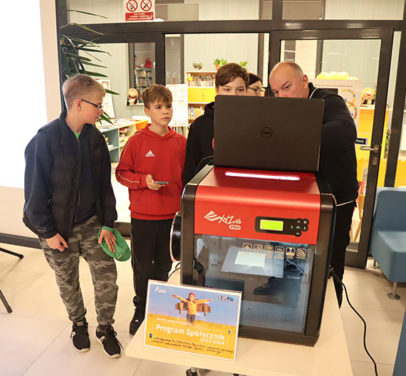 IV zajęcia w ramach projektu „Międzyzdrojska Biblioteka Przyszłości - szkolenia, warsztaty, zabawa z drukarkami 3D dla dzieci i młodzieży” – Program Społecznik na lata 2022-2024”