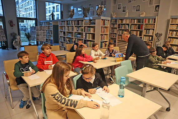 IV zajęcia w ramach projektu „Międzyzdrojska Biblioteka Przyszłości - szkolenia, warsztaty, zabawa z drukarkami 3D dla dzieci i młodzieży” – Program Społecznik na lata 2022-2024”