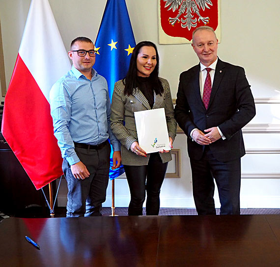 Fundusze PROW dla rozwoju lokalnych społeczności. Podpisanie umów w Wolinie