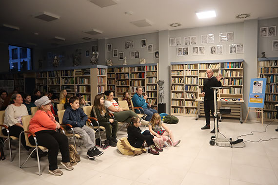 Wystawa oraz lekcja pokazowa druku 3D w ramach projektu  „ Midzyzdrojska Biblioteka Przyszoci - szkolenia, warsztaty, zabawa z drukarkami 3D dla dzieci i modziey” – Program Spoecznik na lata 2022-2024