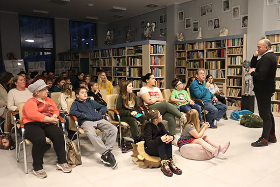 Wystawa oraz lekcja pokazowa druku 3D w ramach projektu  „ Midzyzdrojska Biblioteka Przyszoci - szkolenia, warsztaty, zabawa z drukarkami 3D dla dzieci i modziey” – Program Spoecznik na lata 2022-2024
