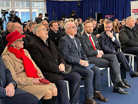 „Strażak-28” uroczyście przyjęty do służby